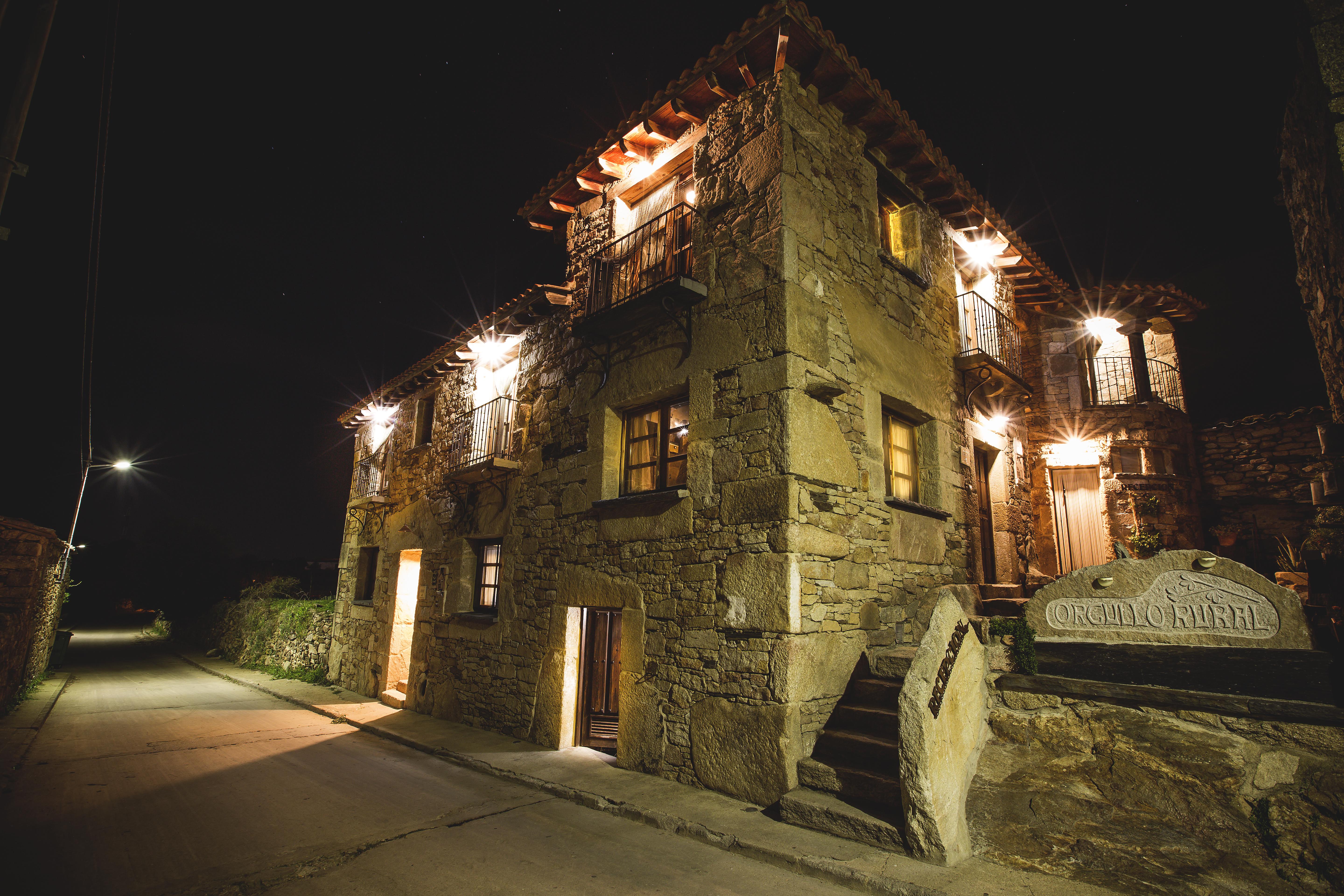 Orgullo Rural Hotel Bermellar ภายนอก รูปภาพ