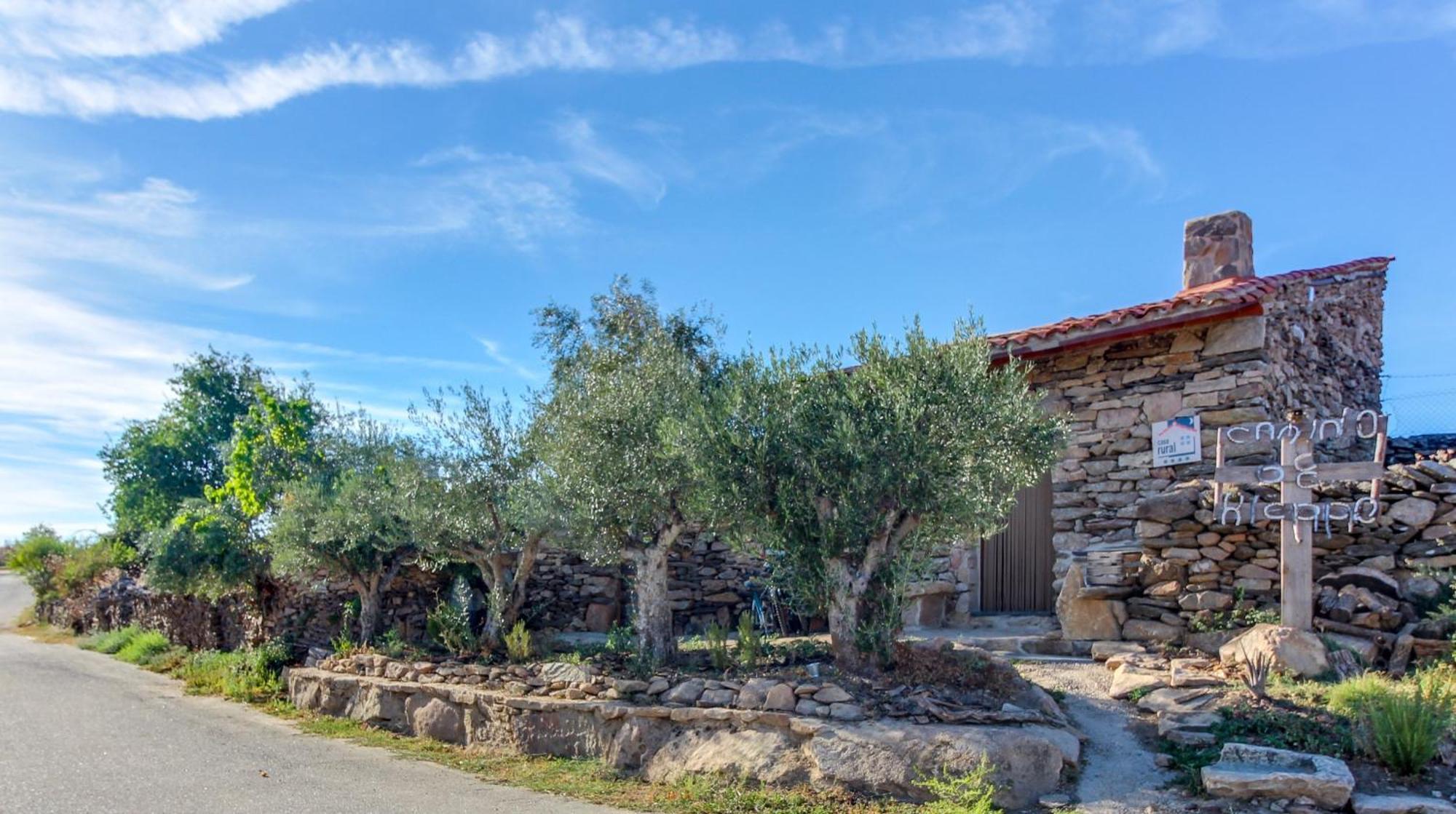 Orgullo Rural Hotel Bermellar ภายนอก รูปภาพ